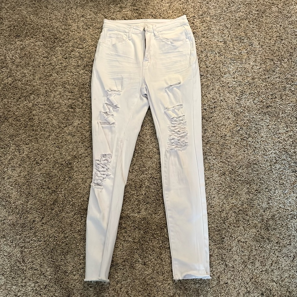 ripped skinny jeans